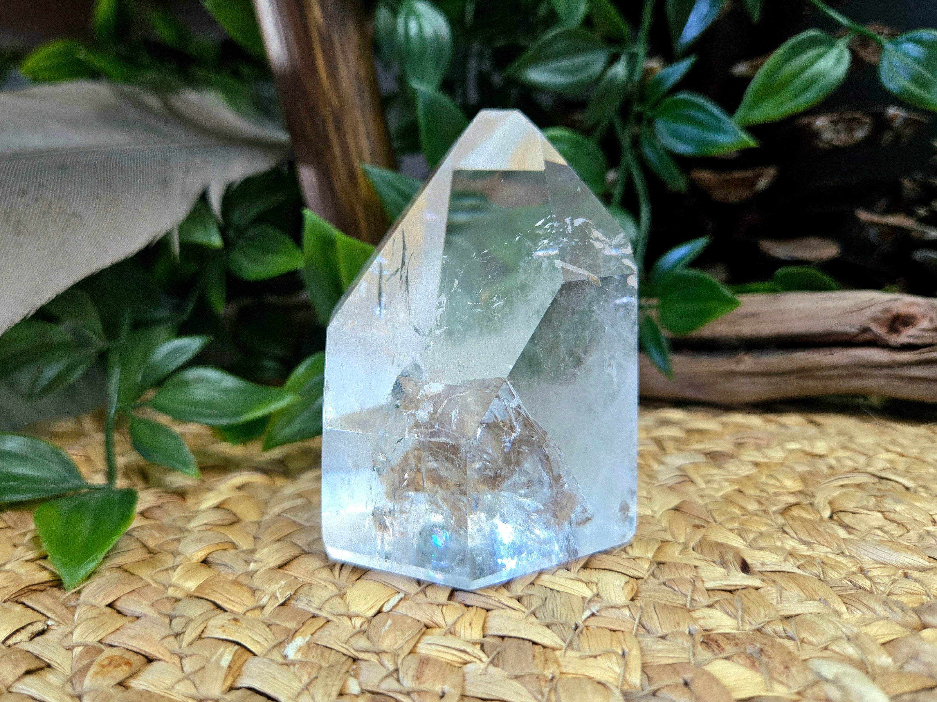 Quartz Point 3"