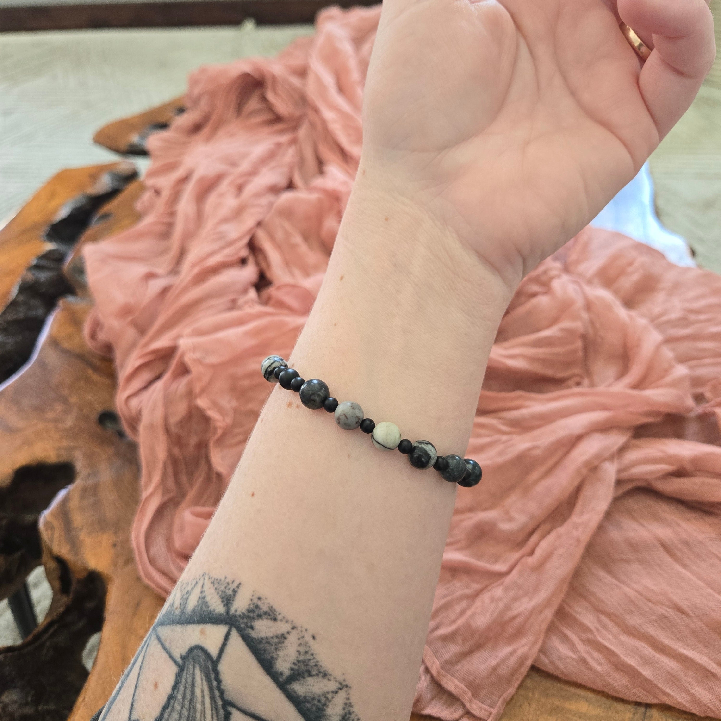Black Network and Agate Bracelet