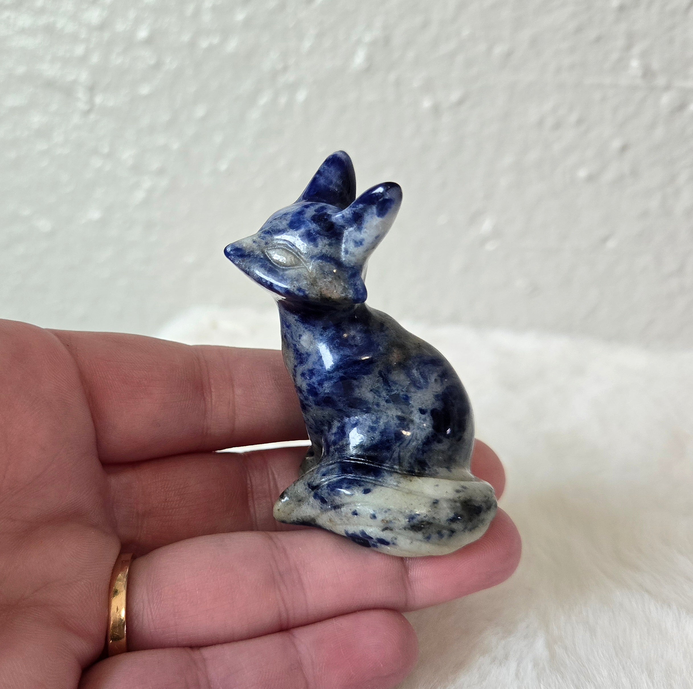 Fox 2” Crystal Carvings